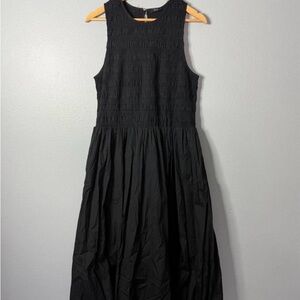 Madewell Bubble Hem Dress with beautiful smocking sz Large